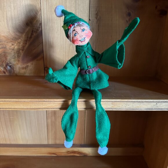 Collectible Annalee Green 2017 Posable Mischievous Elf 17 inches - Picture 1 of 13